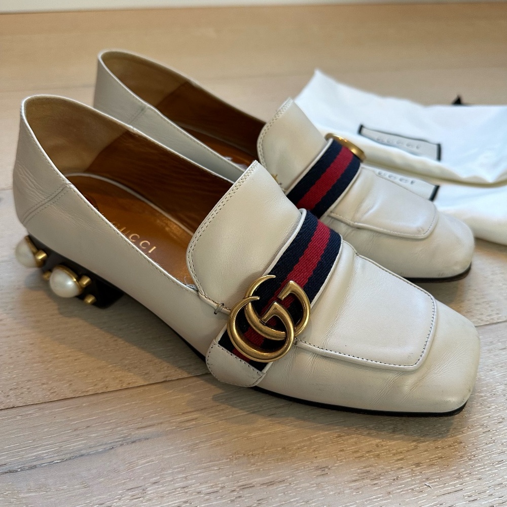 Gucci Peyton GG Pearl Loafer Cream/White size 38 - fits like 39